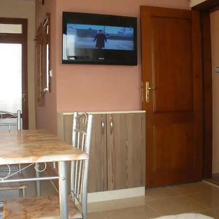 Sveti Georgi بيت ضيافة 2*